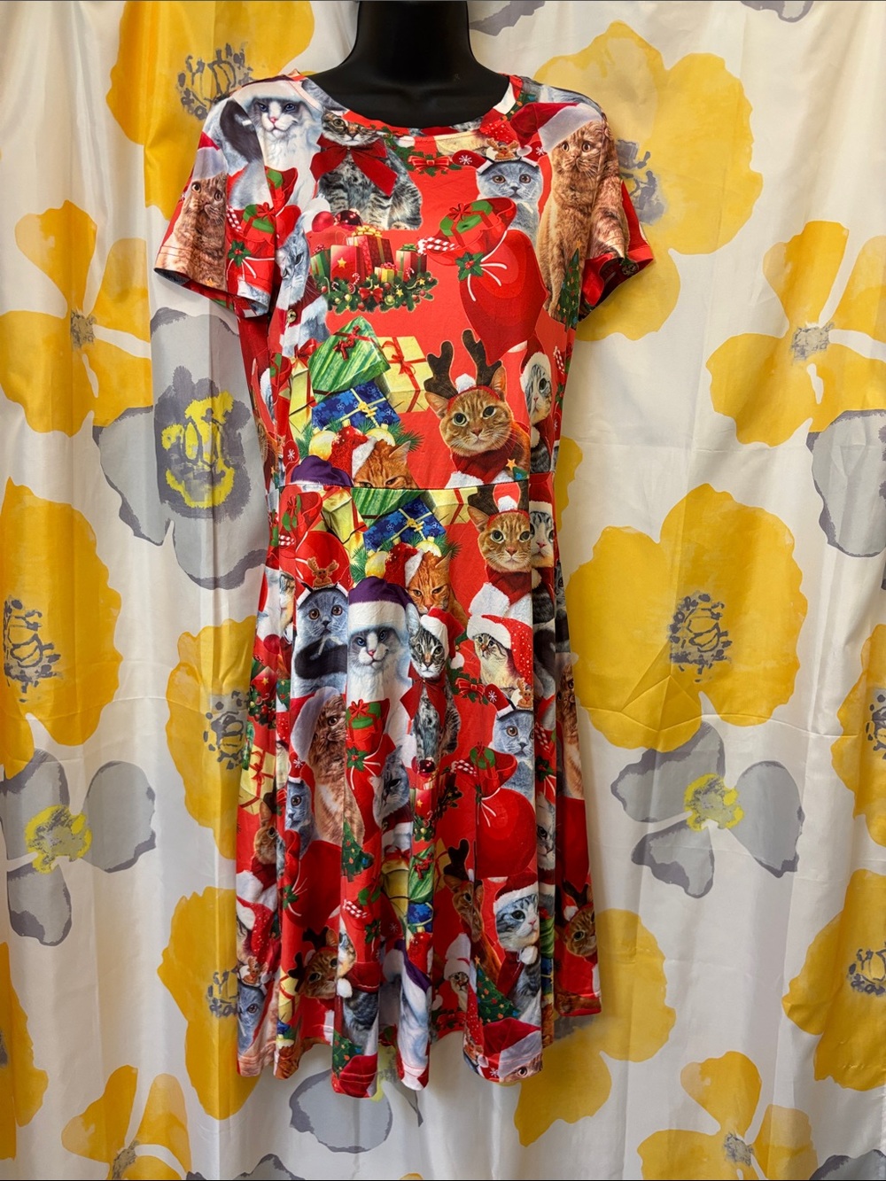 Holiday Cat Print Fit-and-Flare Dress in Red by